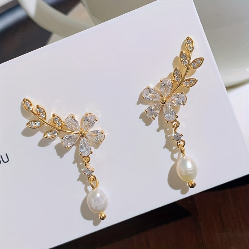 Zirconia flower and leaf pearl earrings✨✨✨