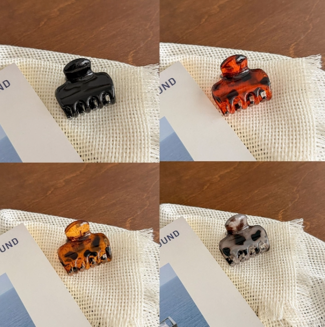 Plastic Cloud Hair Claw Clip