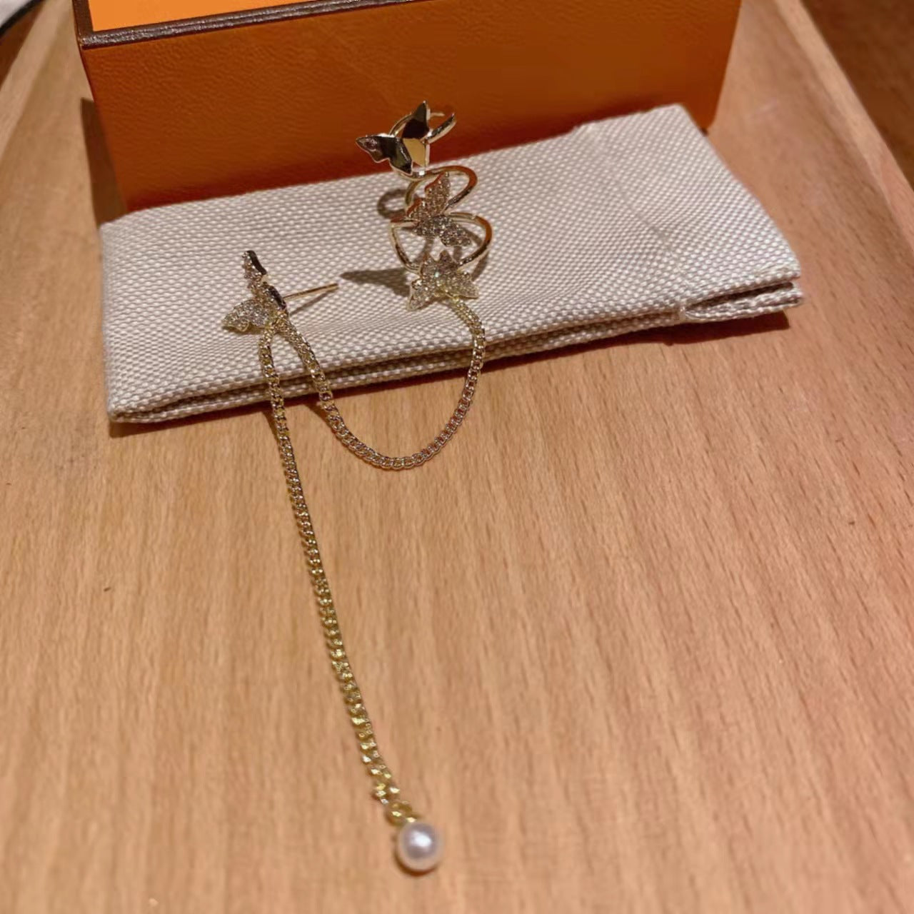 Long Chain Butterfly Ear Bone Clip Ear Chain