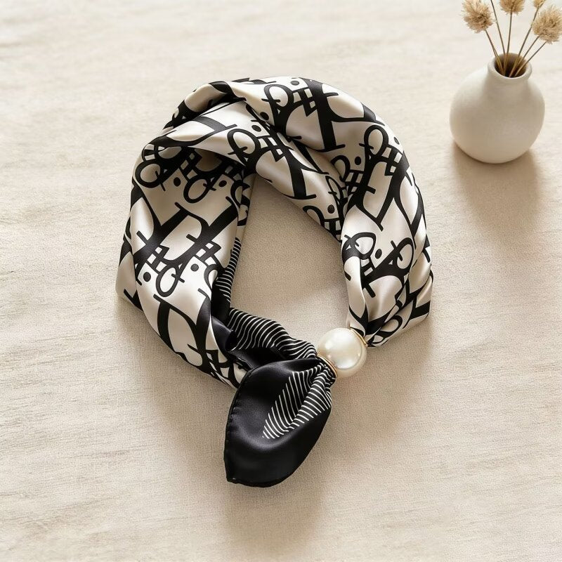 🔥HOT SALE🔥 Pearl Buckle Closure Printed Scarf