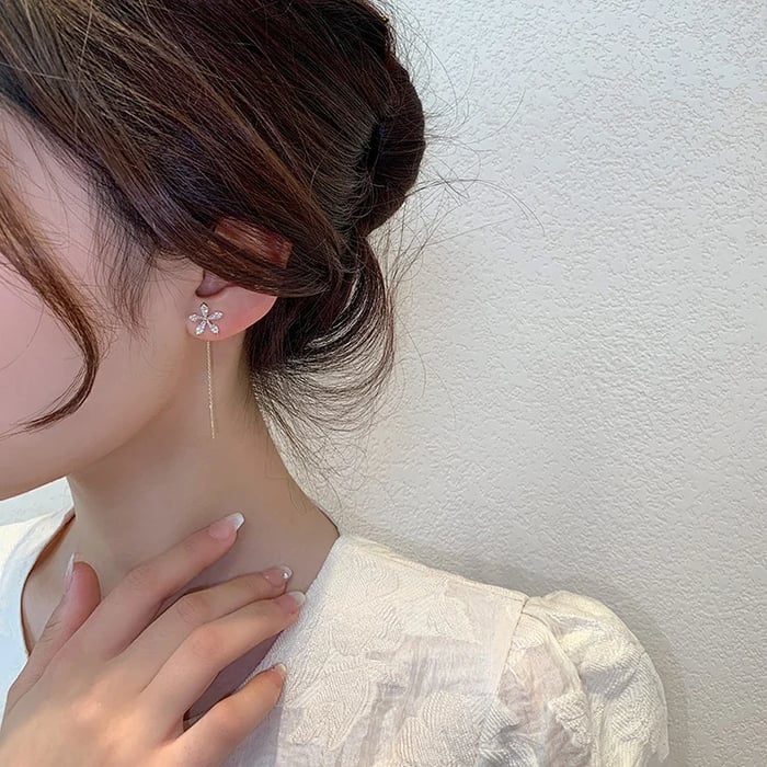Shiny Diamond Flower Earrings🌸